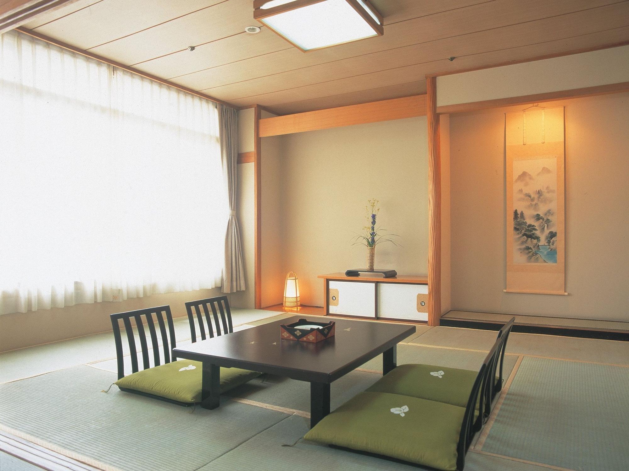 ホテル 華やぎの章 慶山 笛吹市 エクステリア 写真